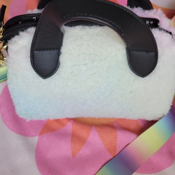 Sold - Picture 6 of 11